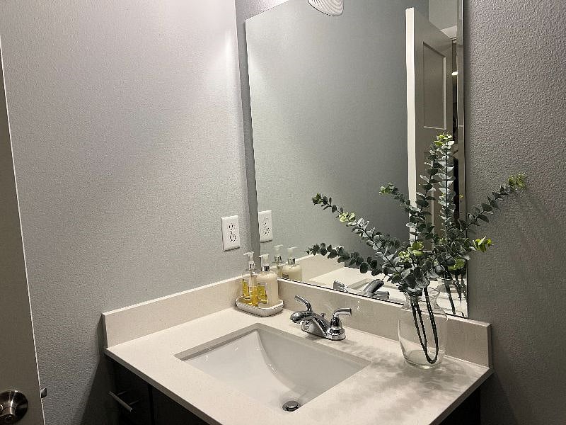 Furnished Finder property 349113_1 photo 8