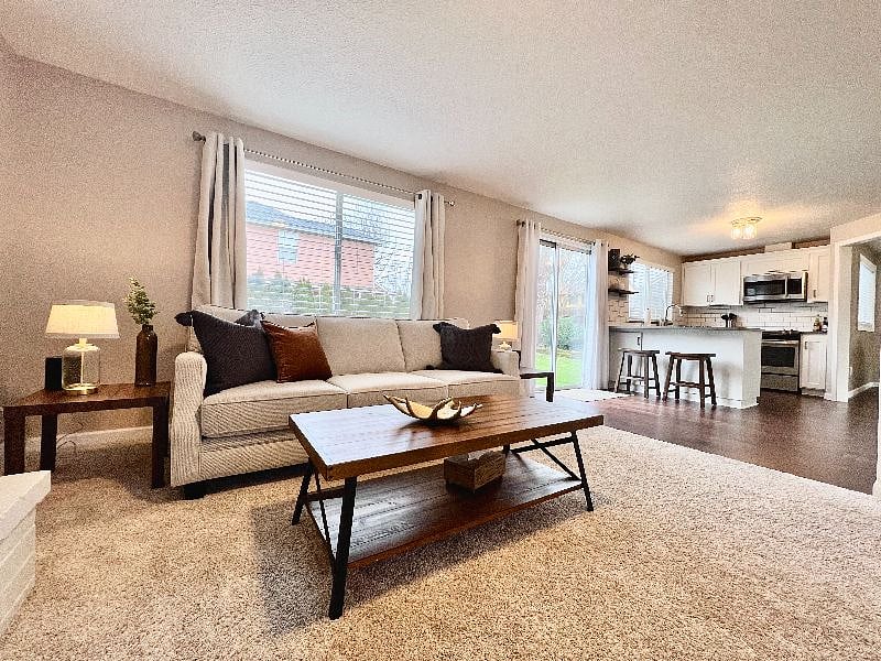 Furnished Finder property 349136_1 photo 25