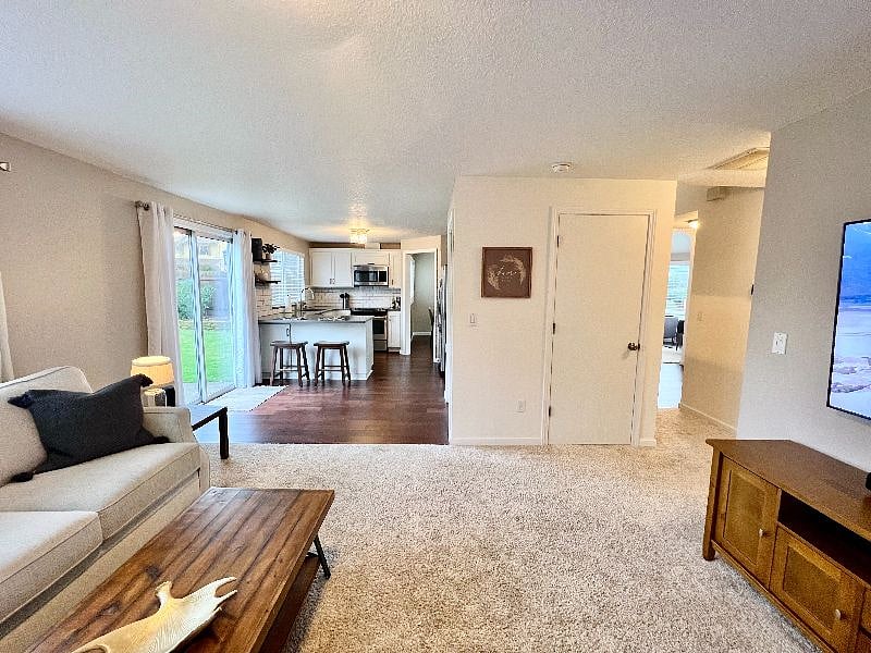 Furnished Finder property 349136_1 photo 27