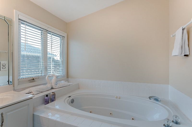 Furnished Finder property 349224_1 photo 21
