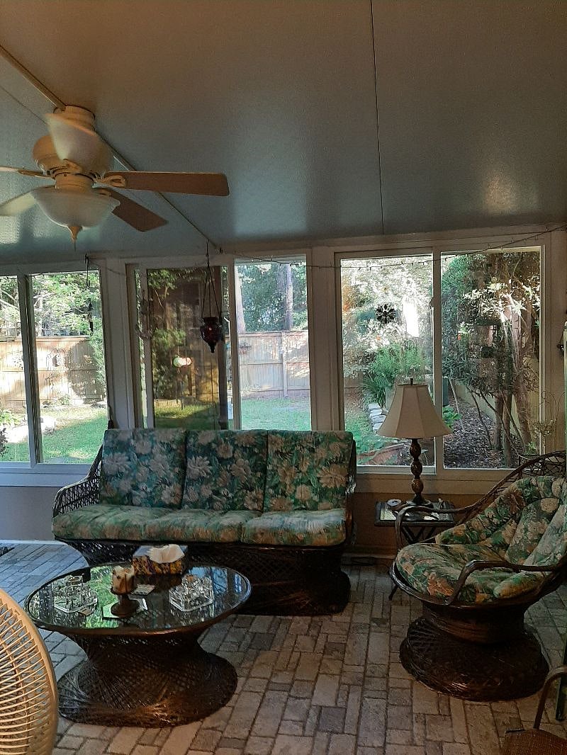 Attached sun room