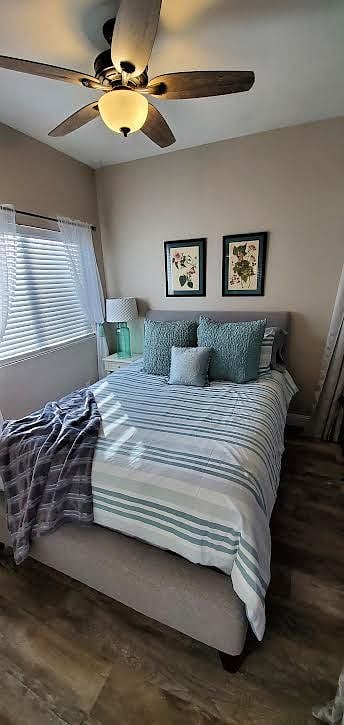 Cozy Queen bed and premium mattress