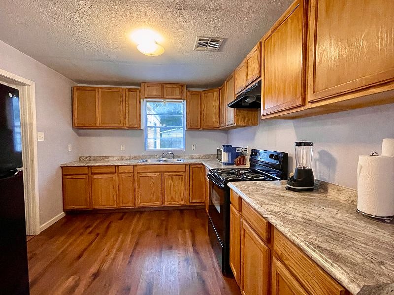 Furnished Finder property 349345_1 photo 23