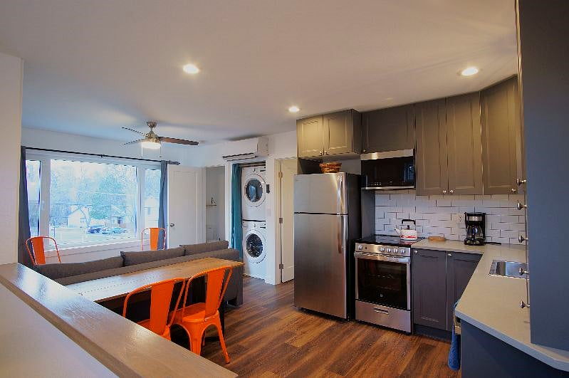 Furnished Finder property 349421_1 photo 6