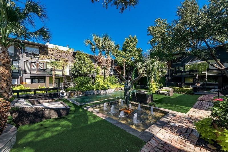 Backyard awaits your luxury stay!
