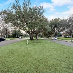 Furnished Finder property 349434_5 photo 15