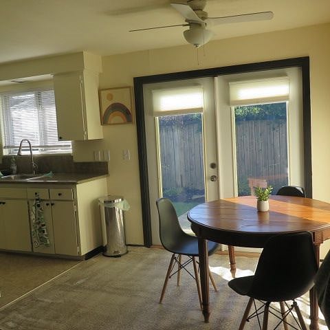 Dining area

