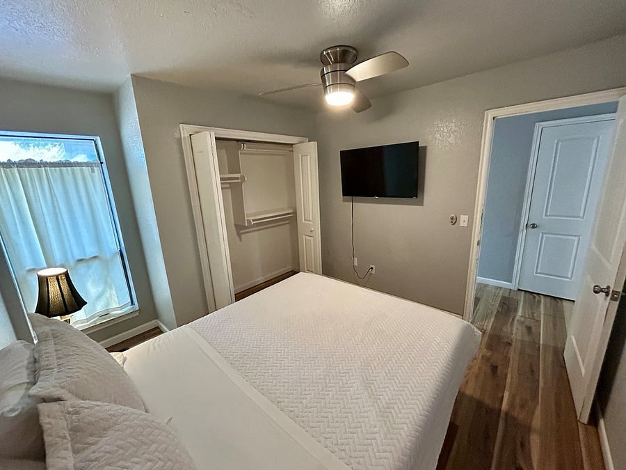 Furnished Finder property 349629_1 photo 8