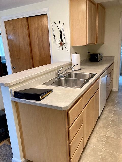 Furnished Finder property 349639_1 photo 4