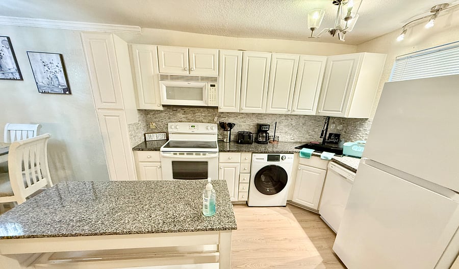 Furnished Finder property 349665_1 photo 11
