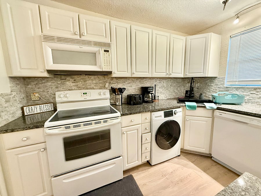 Furnished Finder property 349665_1 photo 12
