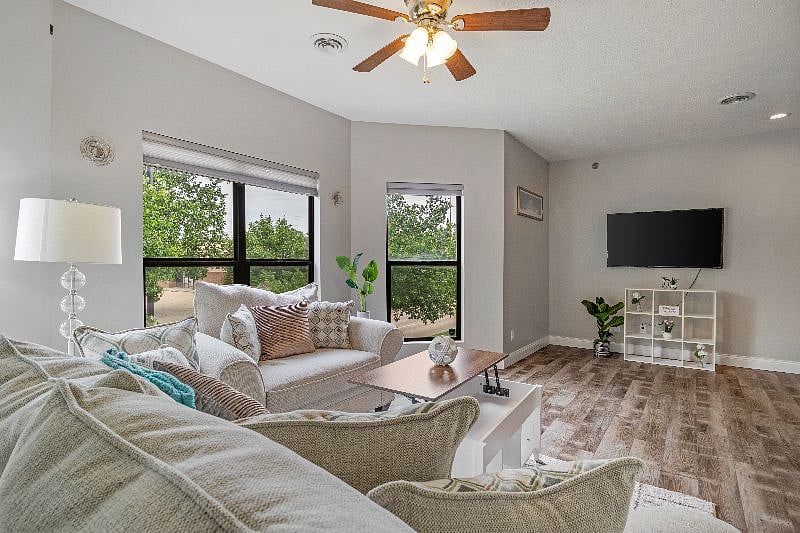 Furnished Finder property 349755_2 photo 17