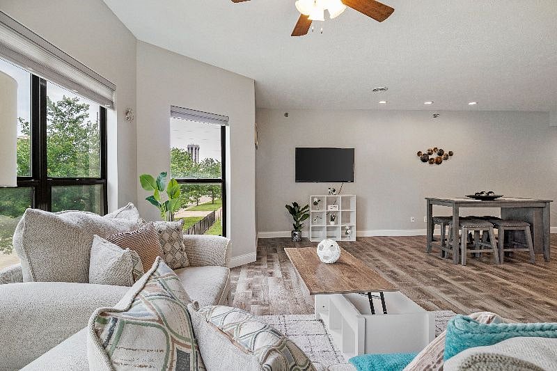 Furnished Finder property 349755_2 photo 18