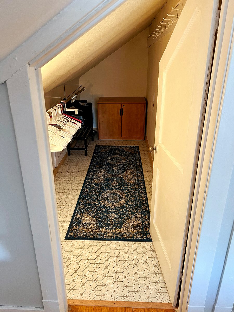 Walk in Bedroom Closet