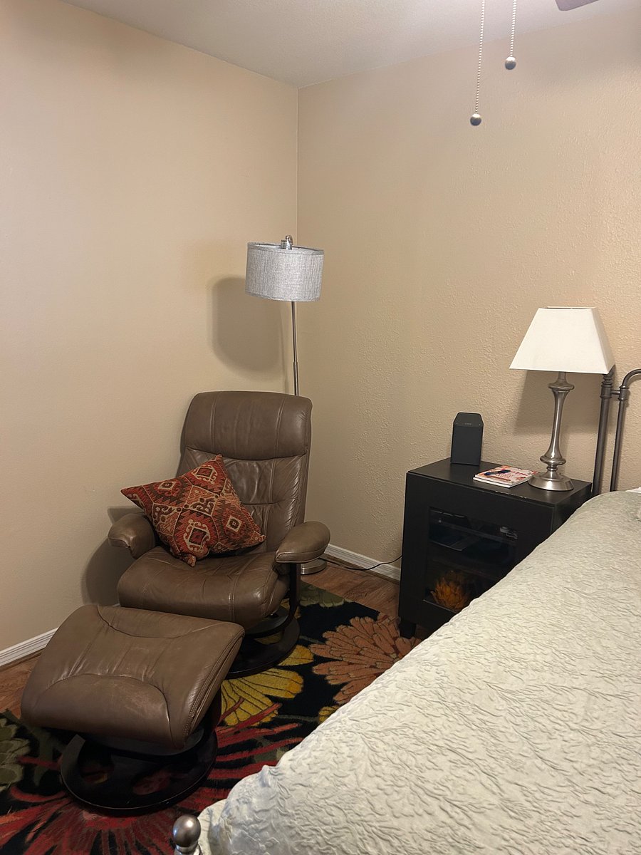 Furnished Finder property 349904_1 photo 12