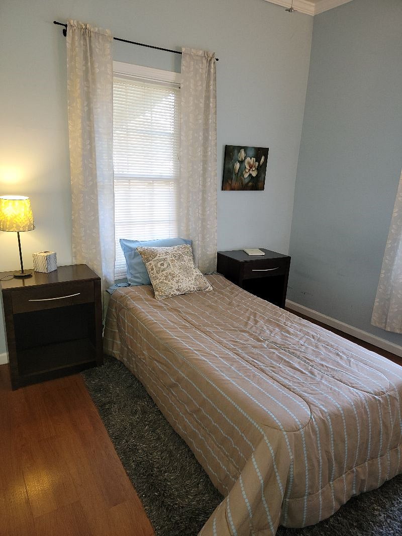 Furnished Finder property 349909_1 photo 7