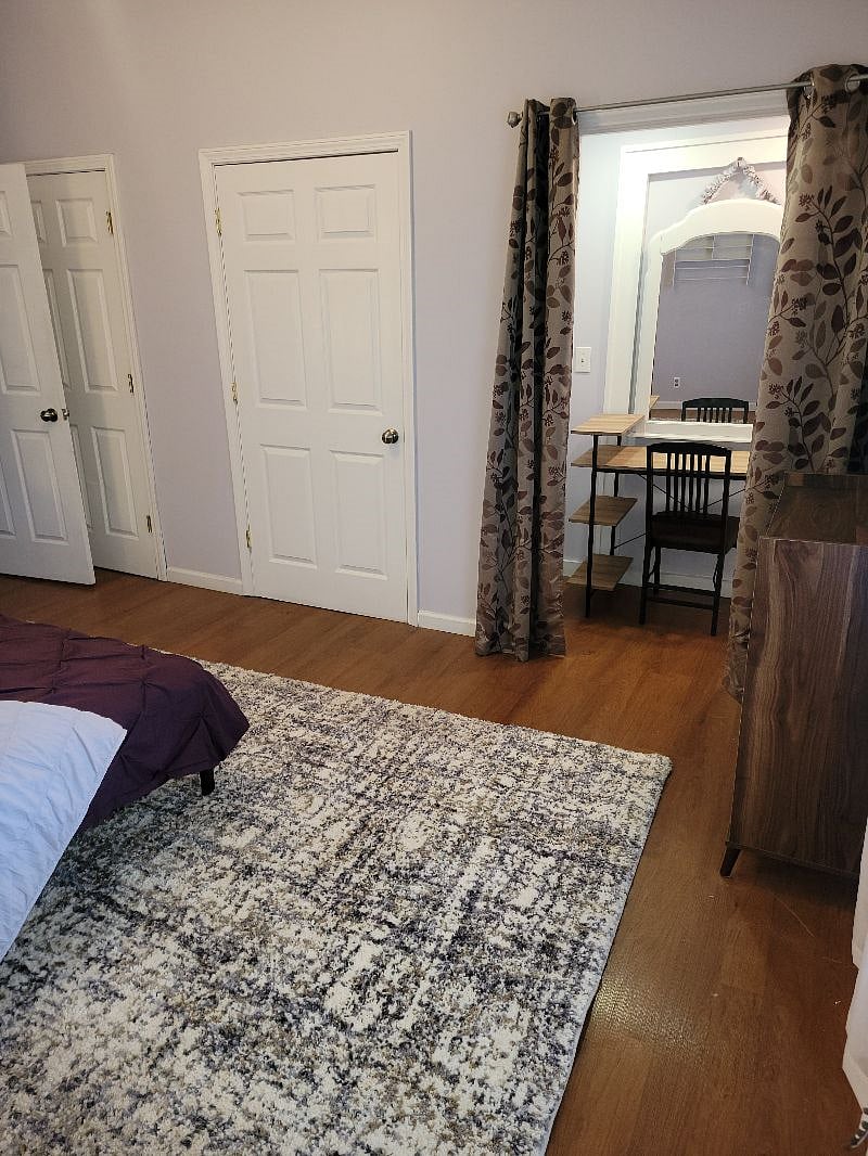 Main bedroom with work/vanity area