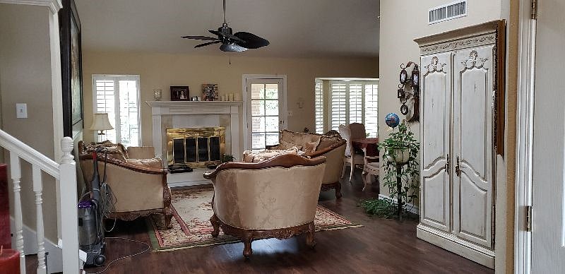 Furnished Finder property 349912_1 photo 12