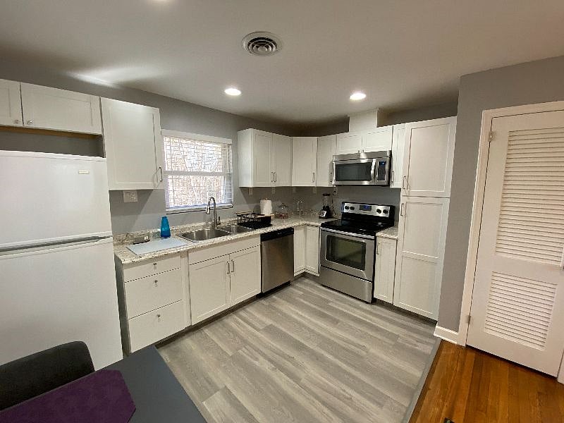 Furnished Finder property 349917_1 photo 4