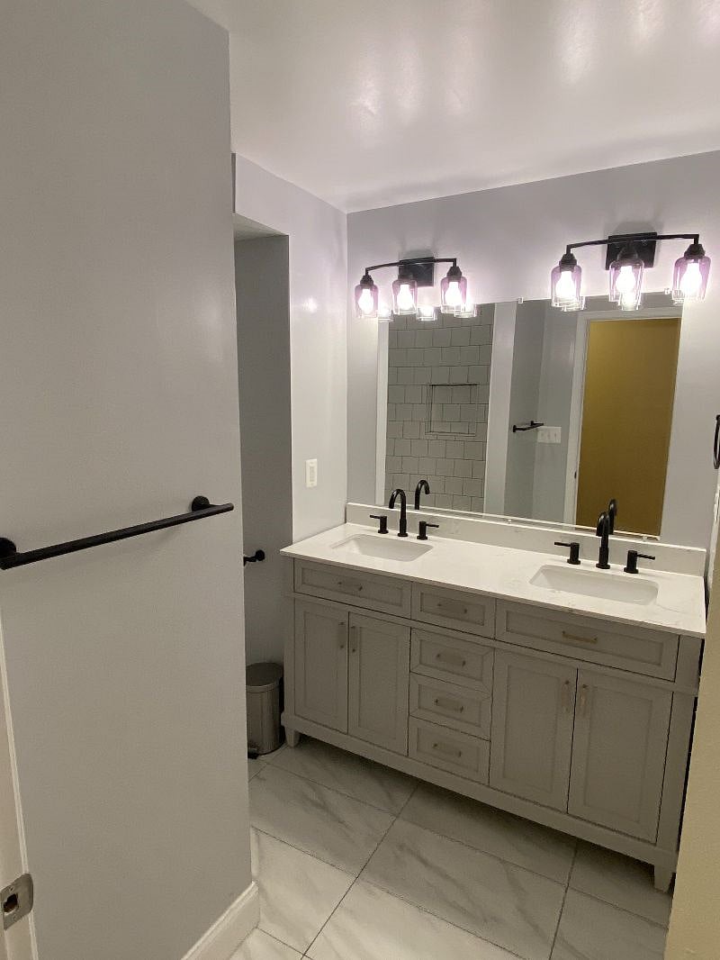 Furnished Finder property 350001_1 photo 3