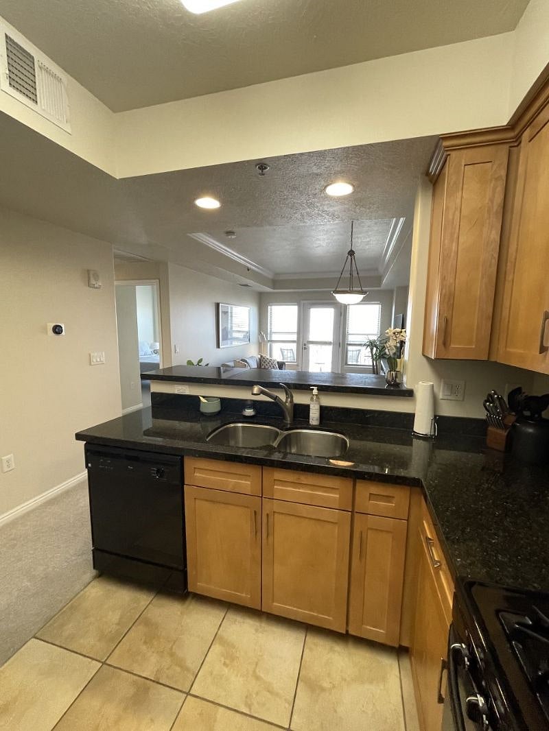 Furnished Finder property 350006_1 photo 3