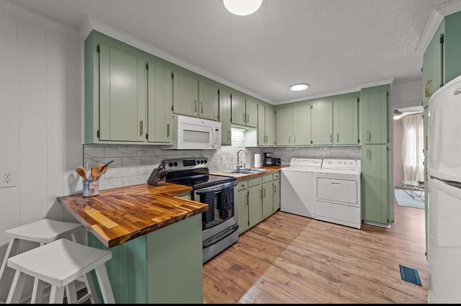 Furnished Finder property 350024_1 photo 5