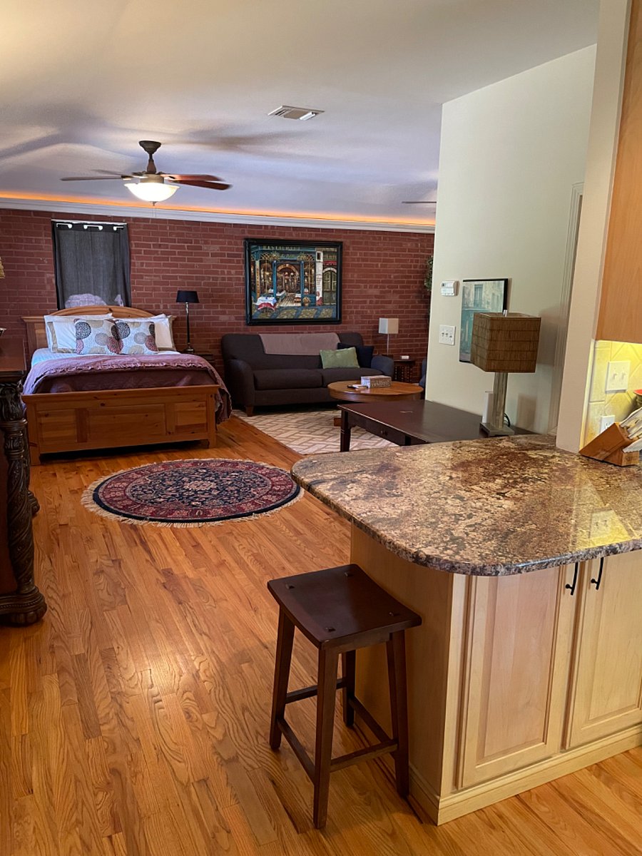 Furnished Finder property 350030_1 photo 3