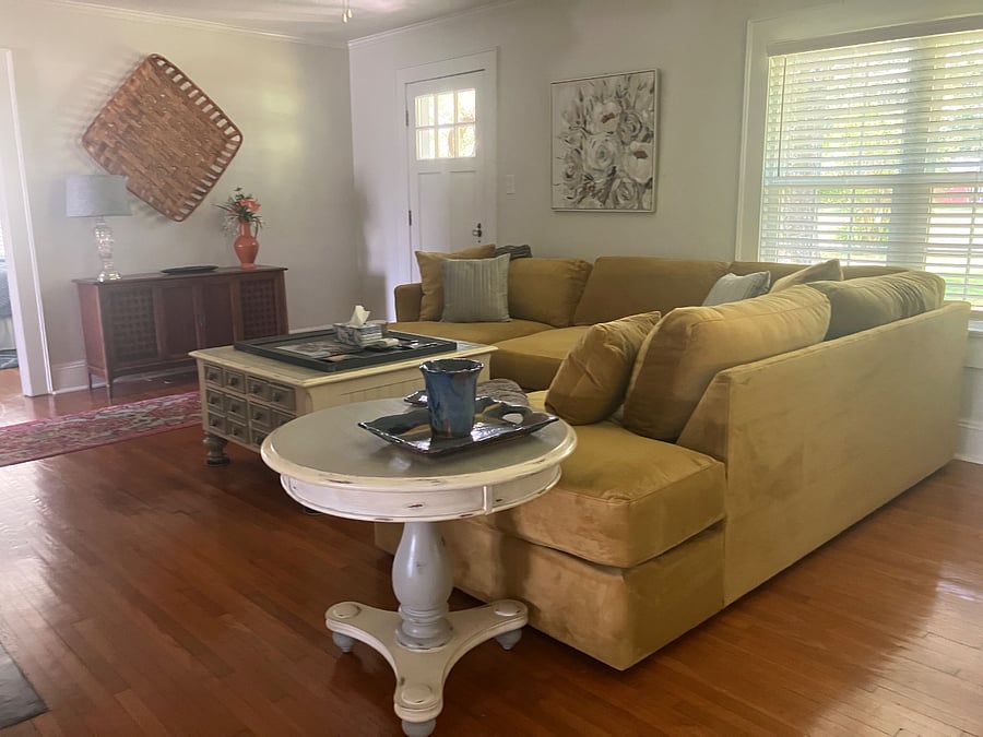 Furnished Finder property 350081_1 photo 2