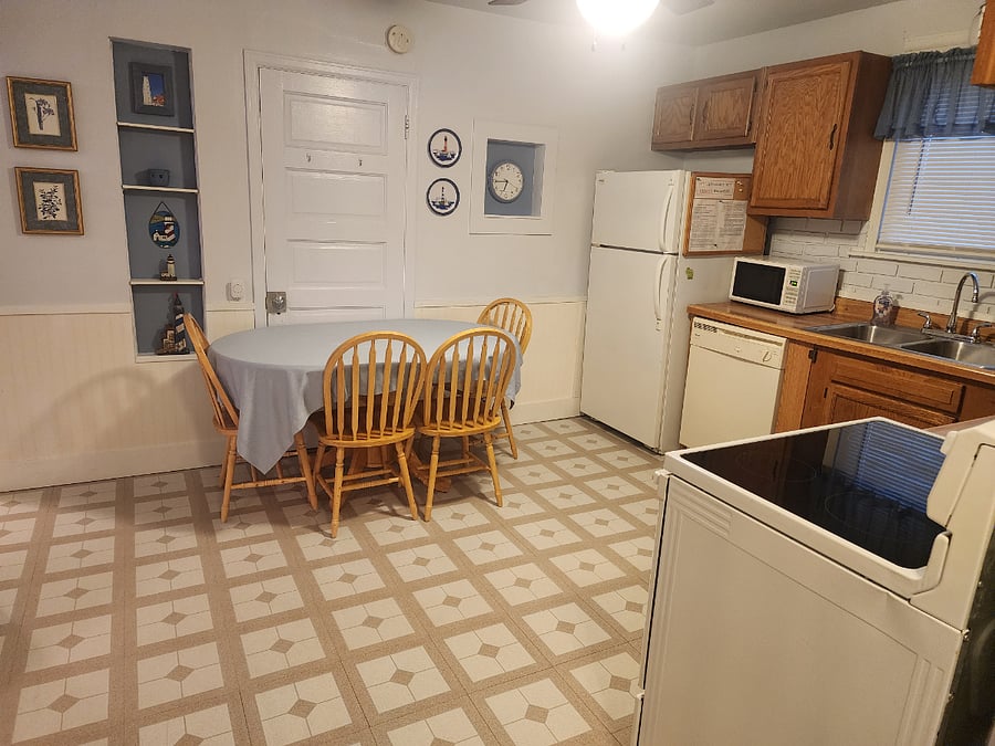 Furnished Finder property 350126_1 photo 7