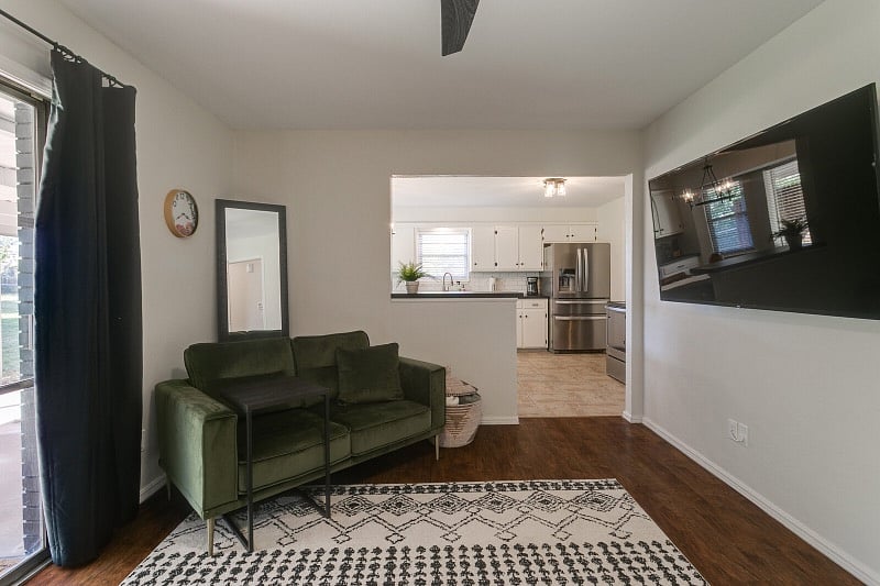 Furnished Finder property 350128_1 photo 10