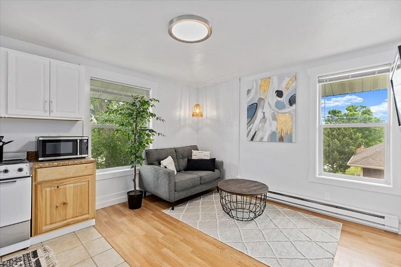 Furnished Finder property 350169_8 photo 3