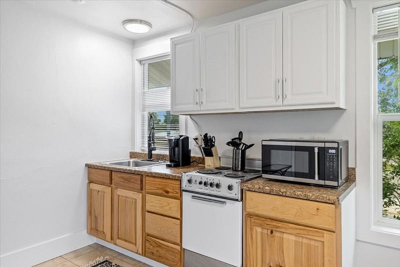 Furnished Finder property 350169_8 photo 8