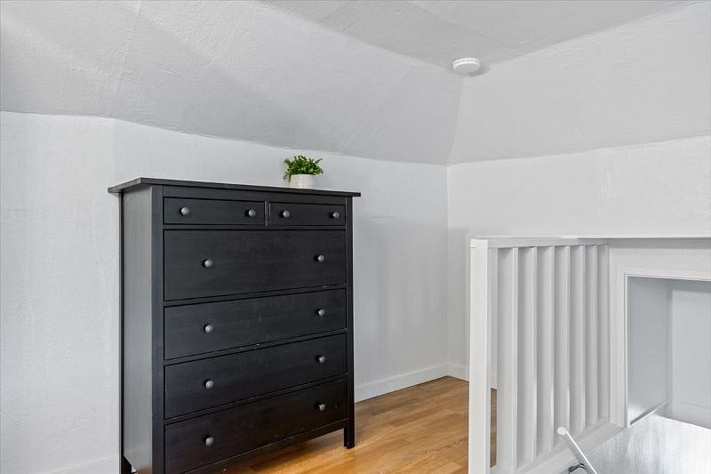 Furnished Finder property 350169_8 photo 15