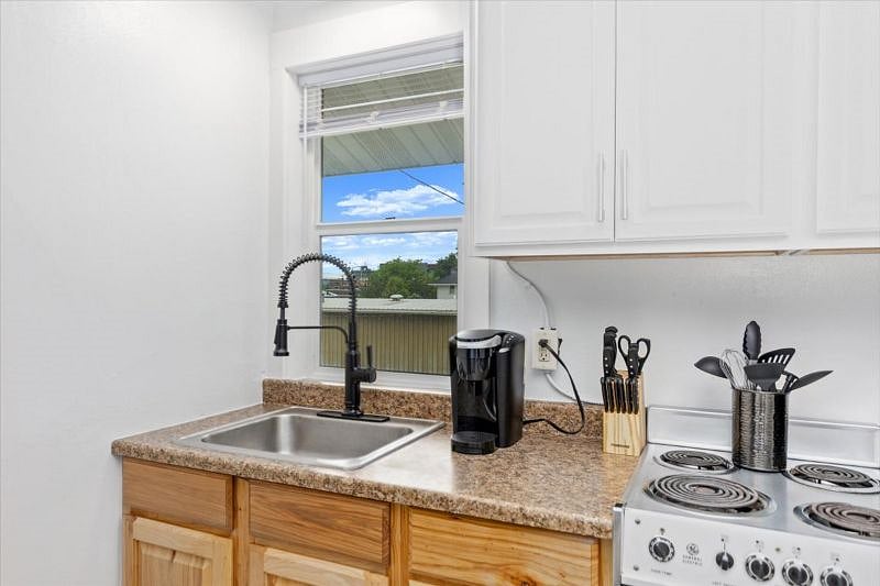 Furnished Finder property 350169_8 photo 17