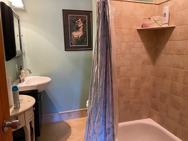 Furnished Finder property 350190_1 photo 8