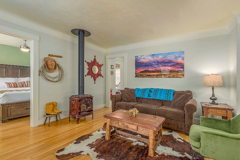 Furnished Finder property 350381_1 photo 13