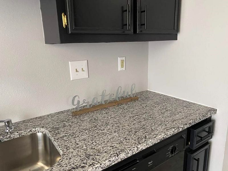 Furnished Finder property 350410_1 photo 3
