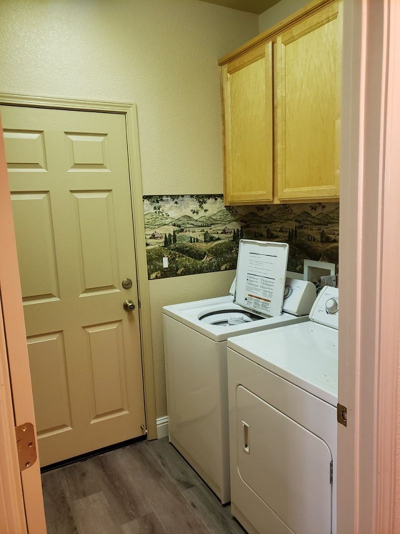 Furnished Finder property 350432_1 photo 17