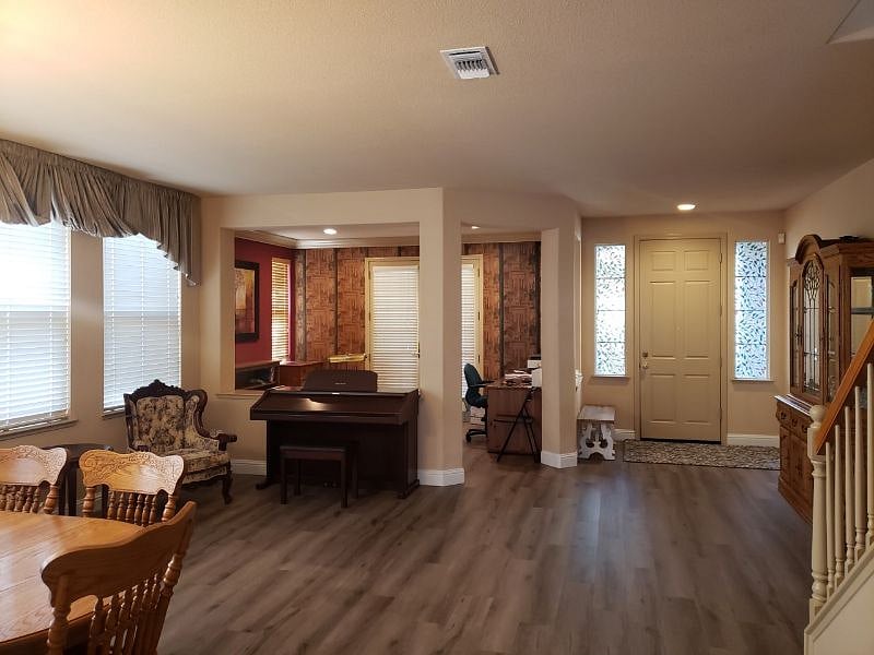 Furnished Finder property 350432_1 photo 14