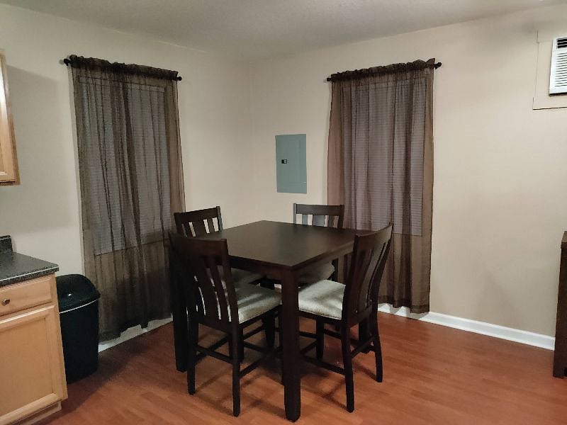 Furnished Finder property 350464_1 photo 3