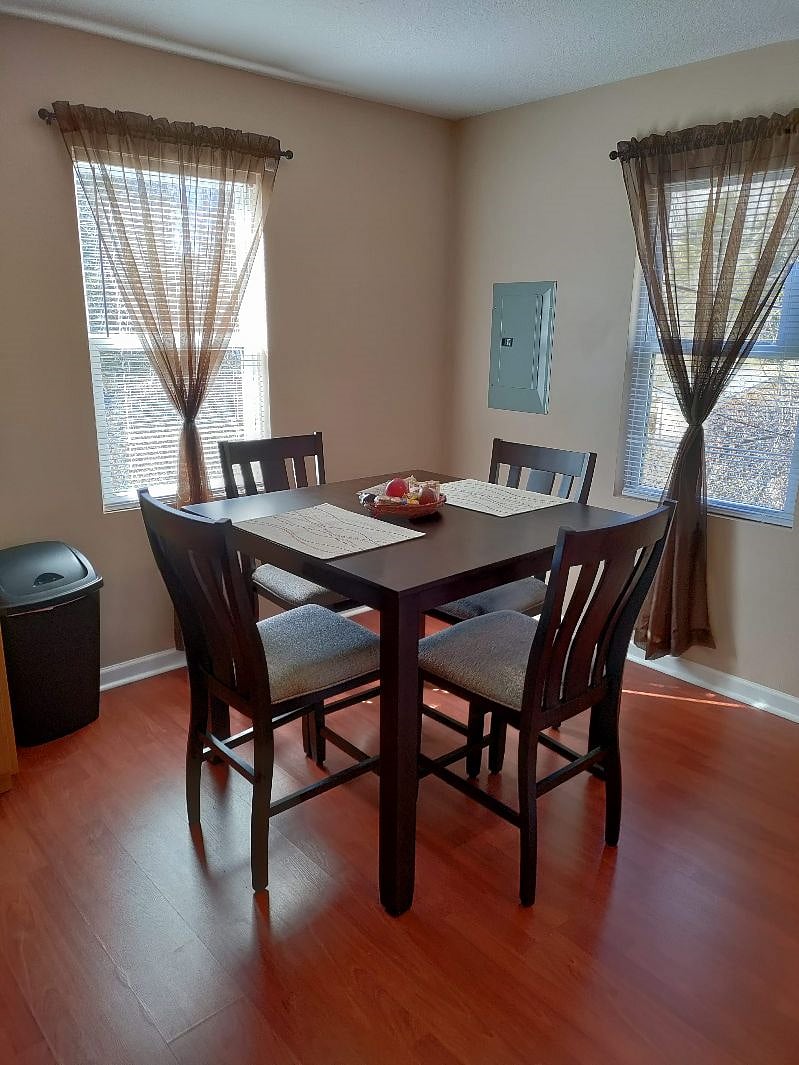 Furnished Finder property 350464_1 photo 4