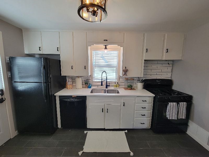 Furnished Finder property 350570_1 photo 3
