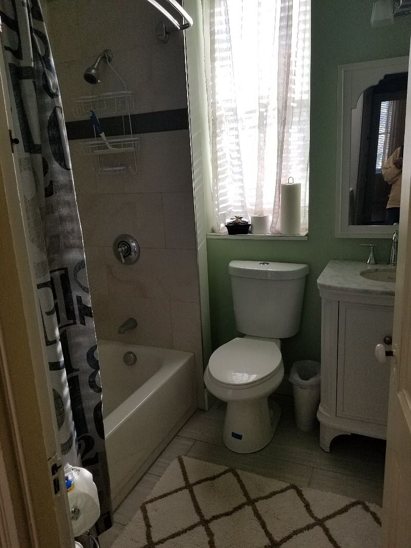 3 piece bathroom