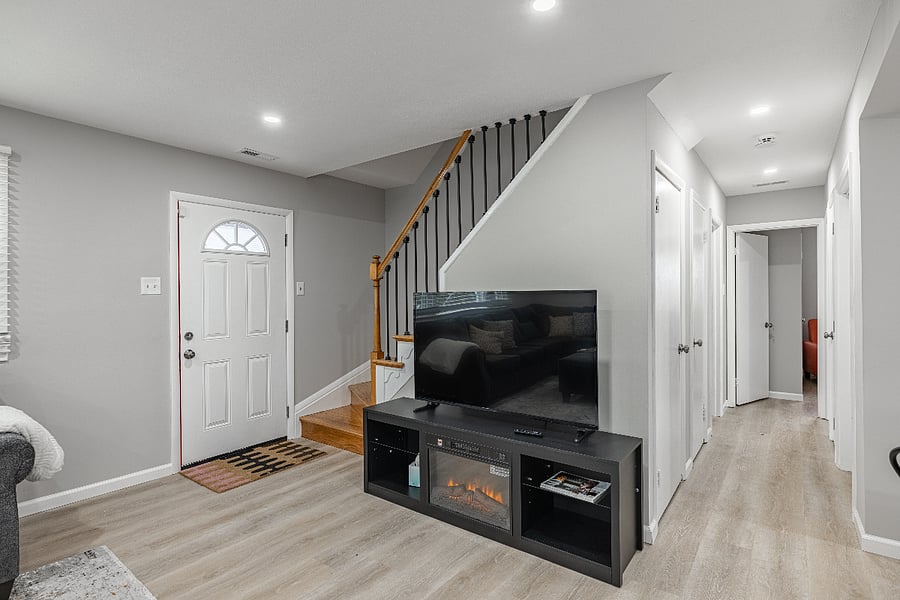 Furnished Finder property 350695_1 photo 8