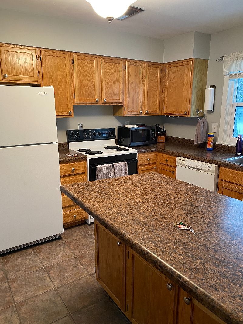 Furnished Finder property 350724_1 photo 4