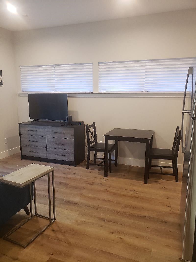 Furnished Finder property 350774_1 photo 7