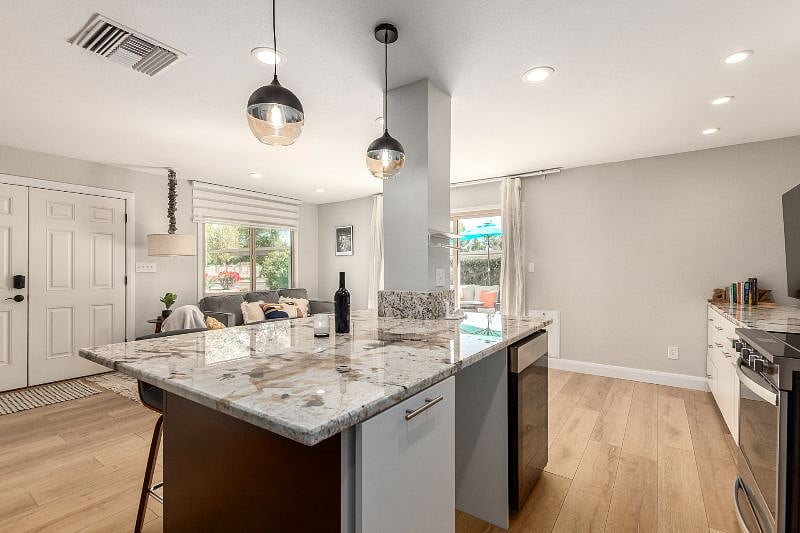 Furnished Finder property 350843_1 photo 12