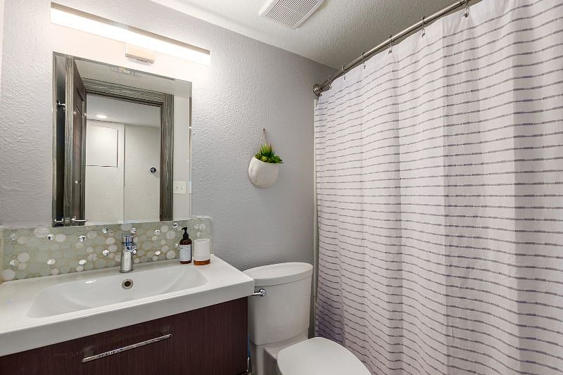 Furnished Finder property 350843_1 photo 23