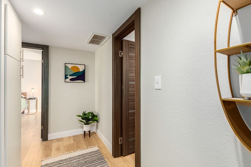 Furnished Finder property 350843_1 photo 16