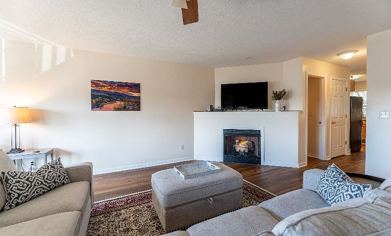 Furnished Finder property 350989_1 photo 5